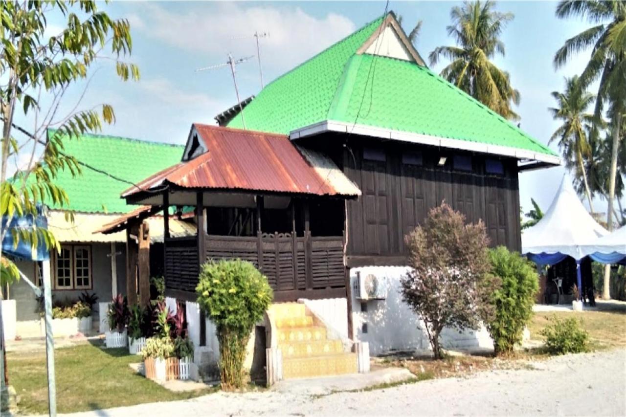 Oyo Home 90495 Homestay Kampung Kota Aur Sungai Petani Eksteriør billede